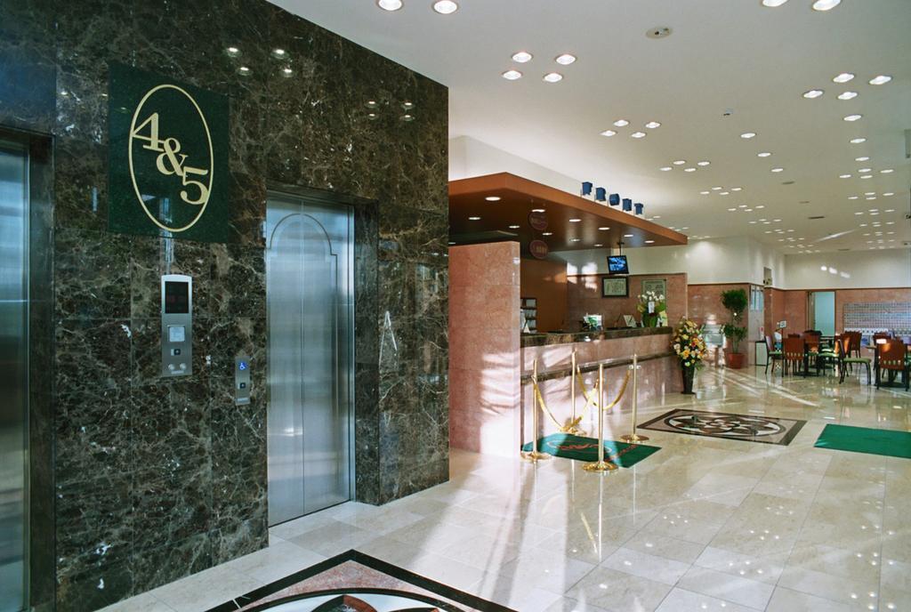 Toyoko Inn Shonan Kamakura Fujisawa-Eki Kita-Guchi Екстер'єр фото