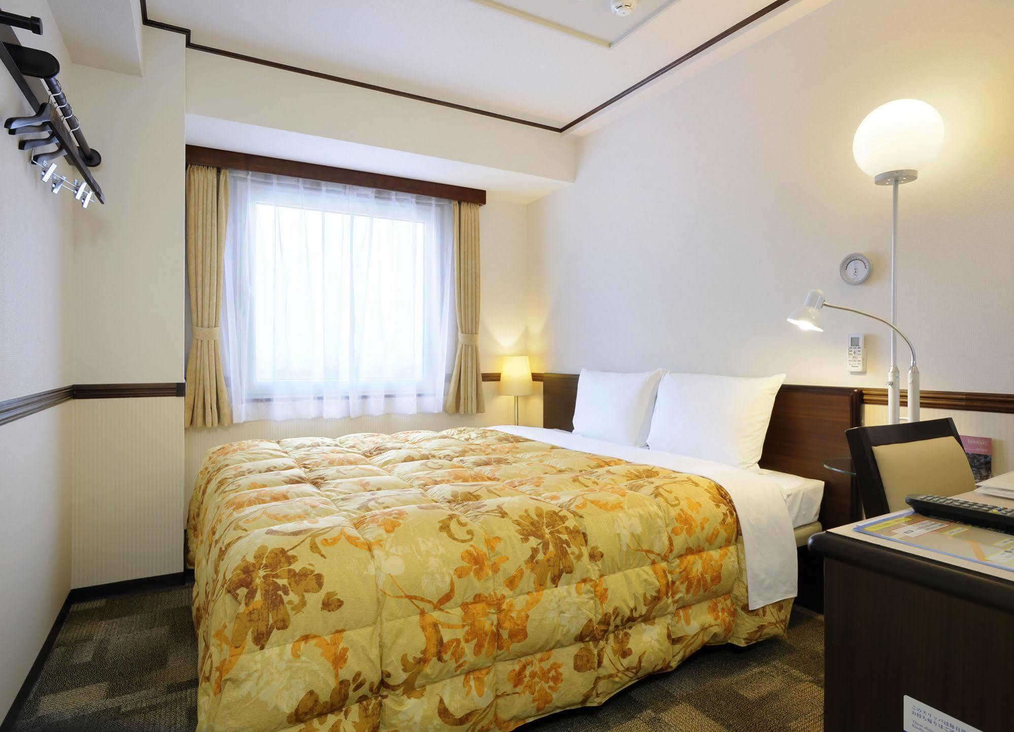 Toyoko Inn Shonan Kamakura Fujisawa-Eki Kita-Guchi Екстер'єр фото