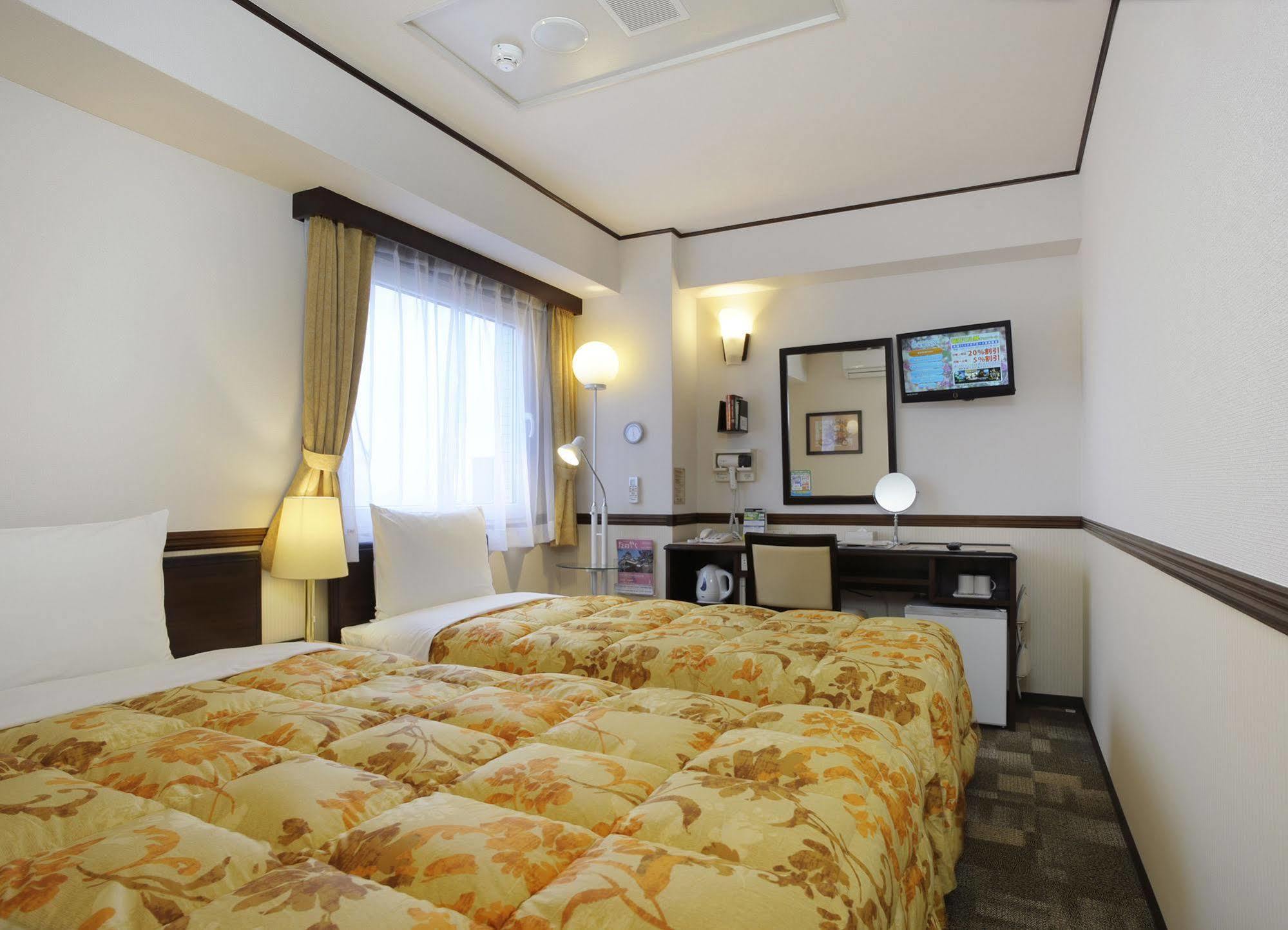 Toyoko Inn Shonan Kamakura Fujisawa-Eki Kita-Guchi Екстер'єр фото